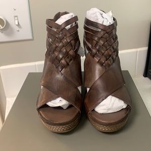 Antelope Gitta leather sandals